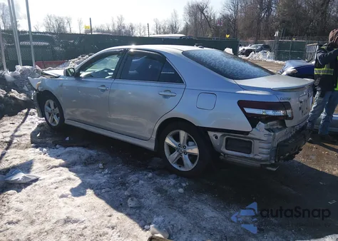 2010 Toyota Camry Se V6 z USA, uszkodzony, nr VIN 4T1BK3EK8AU606585